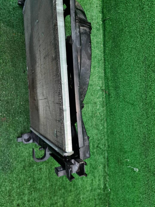 Радиатор охлаждения Renault Logan 2 (2014-2022)