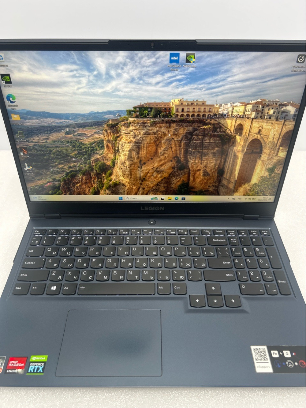 Ноутбук Lenovo Legion 5-15ACH6 (82JW00CGRU) 15.6"/ AMD Ryzen 5 5600H/RAM 8 GB/SSD 512 GB/Nvidia RTX3050 4GB/1920x1080/IPS 165 Hz/Windows 10/Подсветка кл-ры:LED/синий. Состояние: Уценка/небольшой след. на матрице от клавиатуры/C1