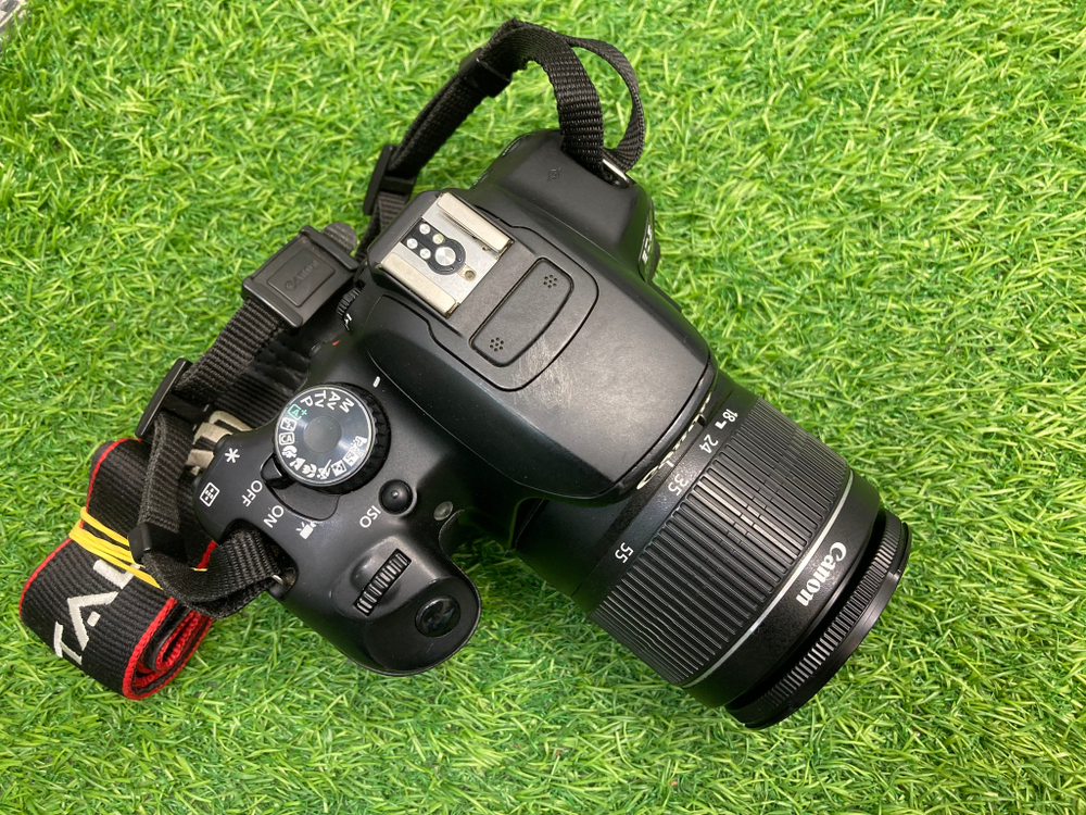 Canon EOS 650D Kit 18-55mm 130.000 кадров