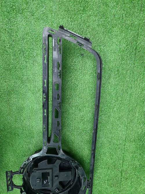 Решетка радиатора Mercedes GLE V167 (2018-2024)