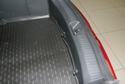 Коврик в багажник для MAZDA 2 (DE,DE2) 2007-2014, хэтчбек (полиуретан) арт.NLC.33.15.B11