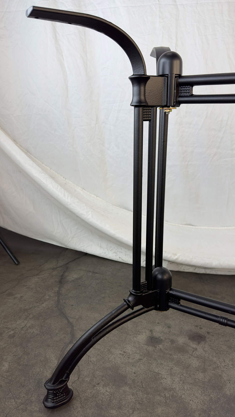 Подстолье чугунное 1235EM