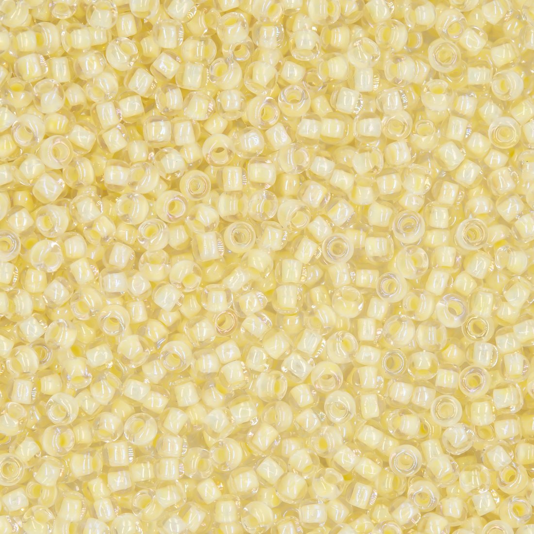 Японский бисер TOHO Round 11/0 (№182), окрашенный изнутри прозрачный