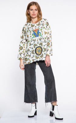 Шерстяной свитер "Буквицы", по мотивам средневековой Келлской книги, созданной кельтскими монахами примерно в 800 году