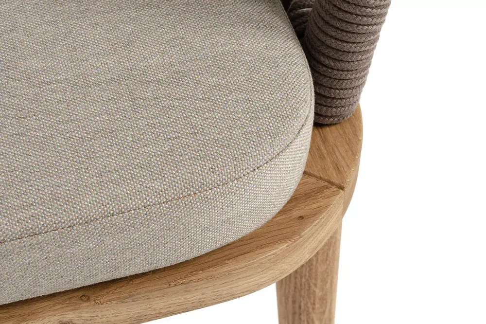 "Лион" стул плетеный из роупа, основание дуб, роуп коричневый круглый, ткань бежевая 15052