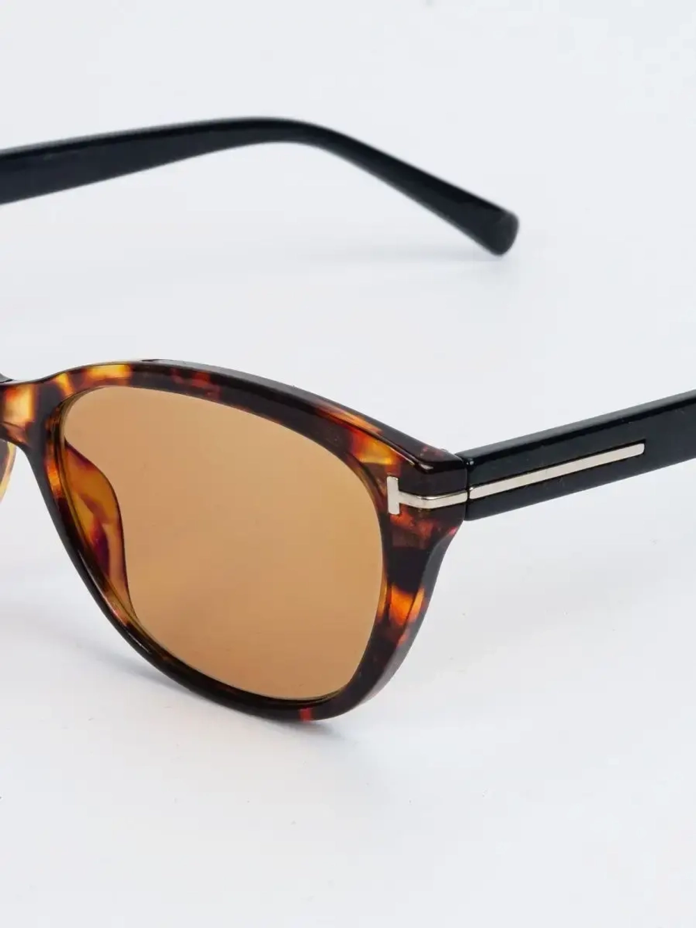 Очки корригирующие /женские/-6,00/РЦ 62-64