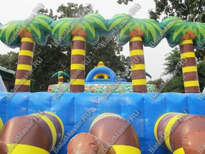 Коммерческая надувная полоса препятствий "В поисках приключений"