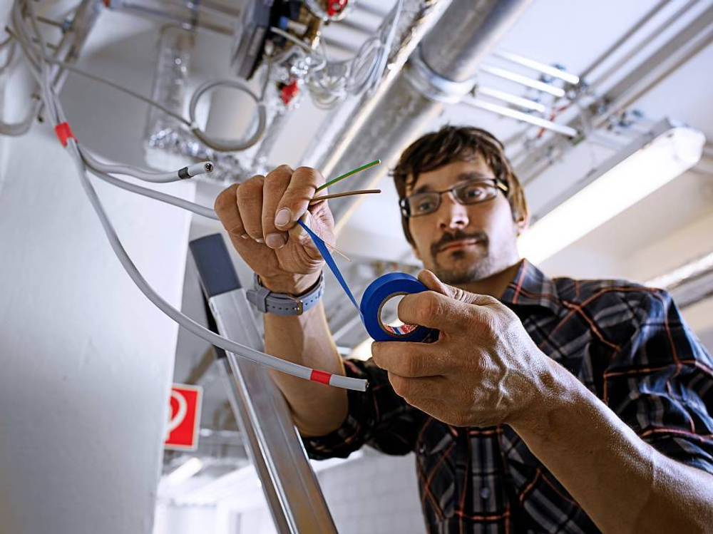 Изоляционная клейкая лента из ПВХ Folsen® 01260, 25ммХ20м, 120мкм