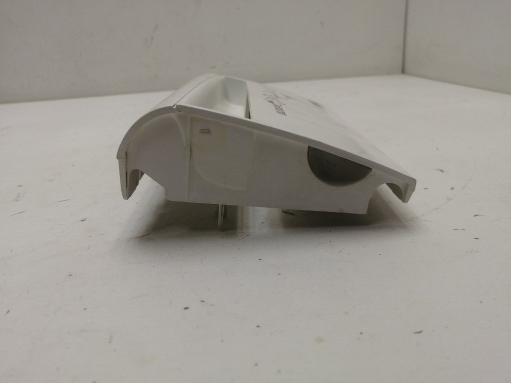 ZWS687 кт94 Крышка дозатора порошка для стиральной машины Zanussi 135012400 б/у