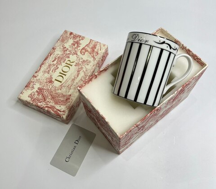 Кружка Dior