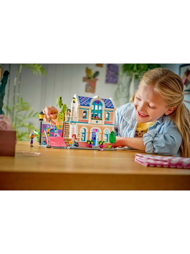 Конструктор Friends 42687 Дом семьи Лианн