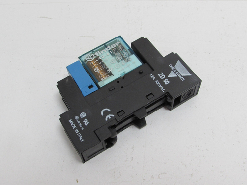 Carlo Gavazzi ZD 50 + finder 40.61