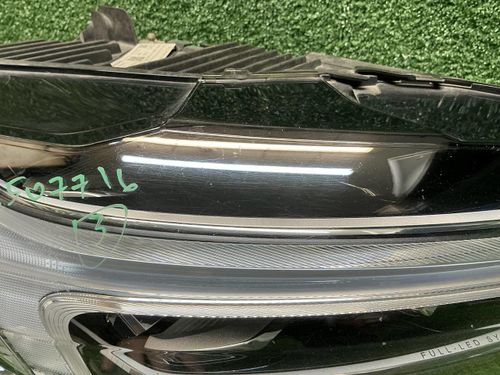 Фара правая Volvo XC60 2 (2017-2021) LED