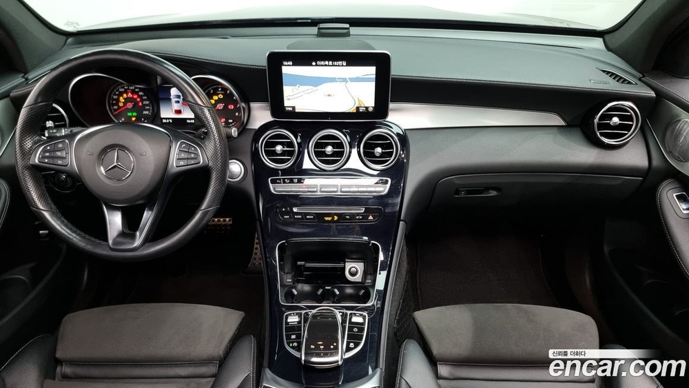 Mercedes-Benz GLC-Class X253 GLC300 4MATIC AMG Line Coupe (09.2019)