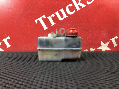 Бачок главного цилиндра сцепления