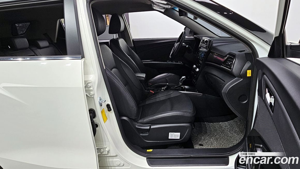 KG Mobility (Ssangyong) Tivoli Air 1.5 A3 2WD (11.2021)