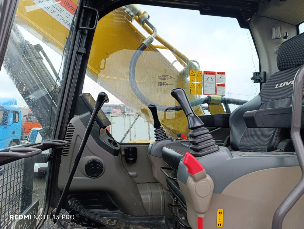 Lovol FR360* Экскаватор FR360D2 (Дизельный, 7,8 л, 259 л.с., АТ)