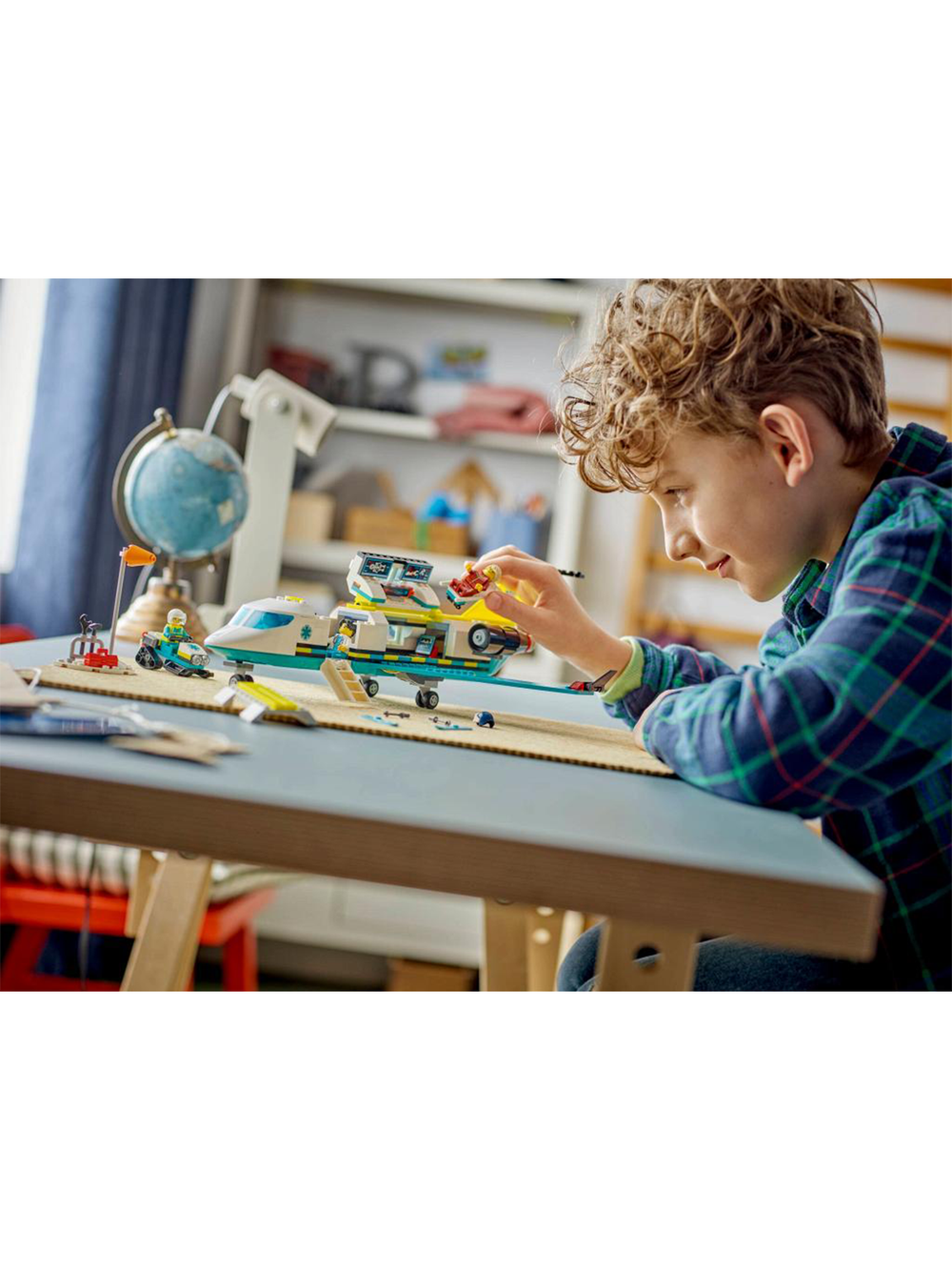 Конструктор LEGO 60465 лего City Самолет скорой помощи, конструктор медицинский самолет, минифигурки, набор для игры, оригинал LEGO