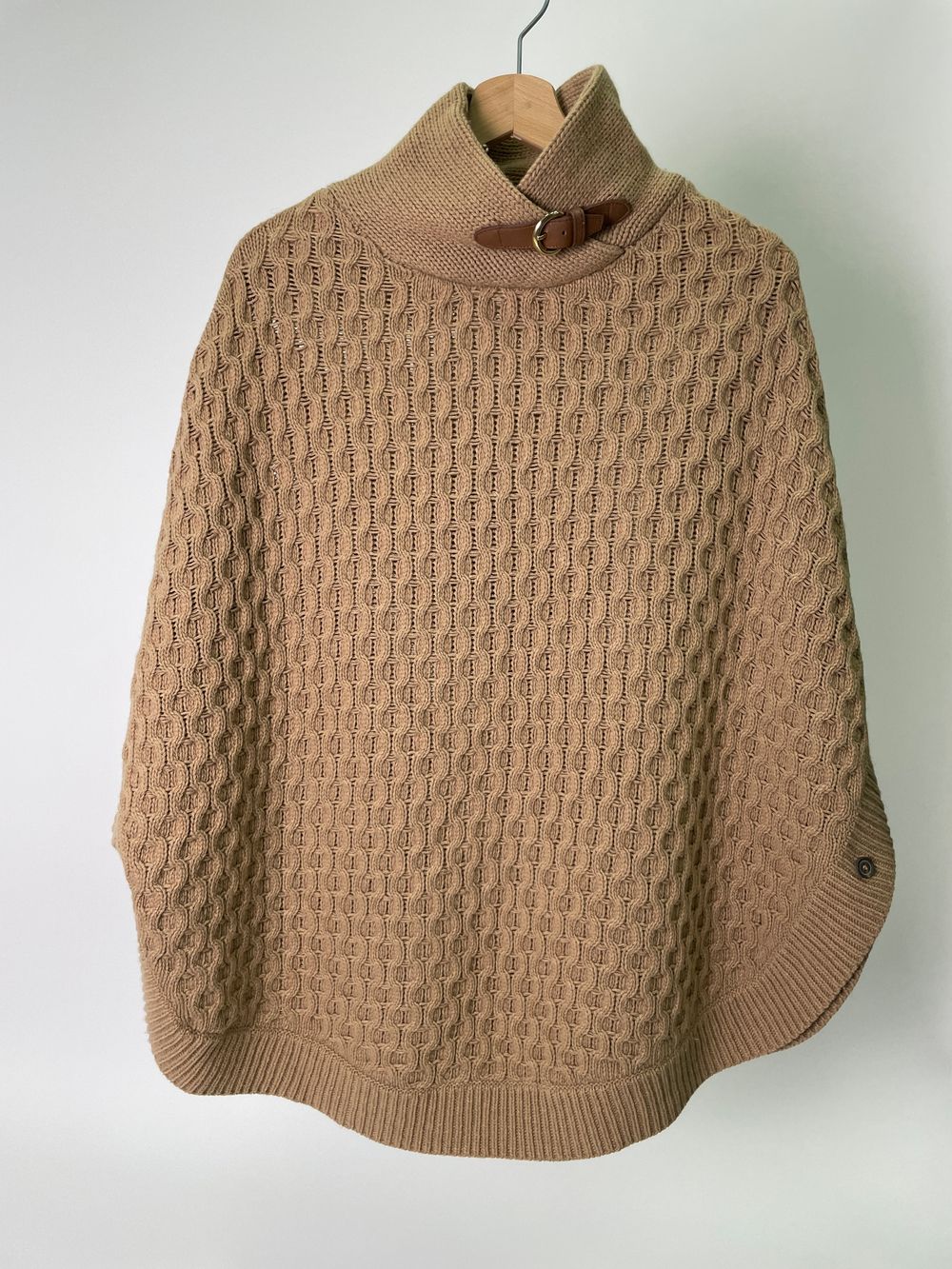 Пончо Massimo Dutti