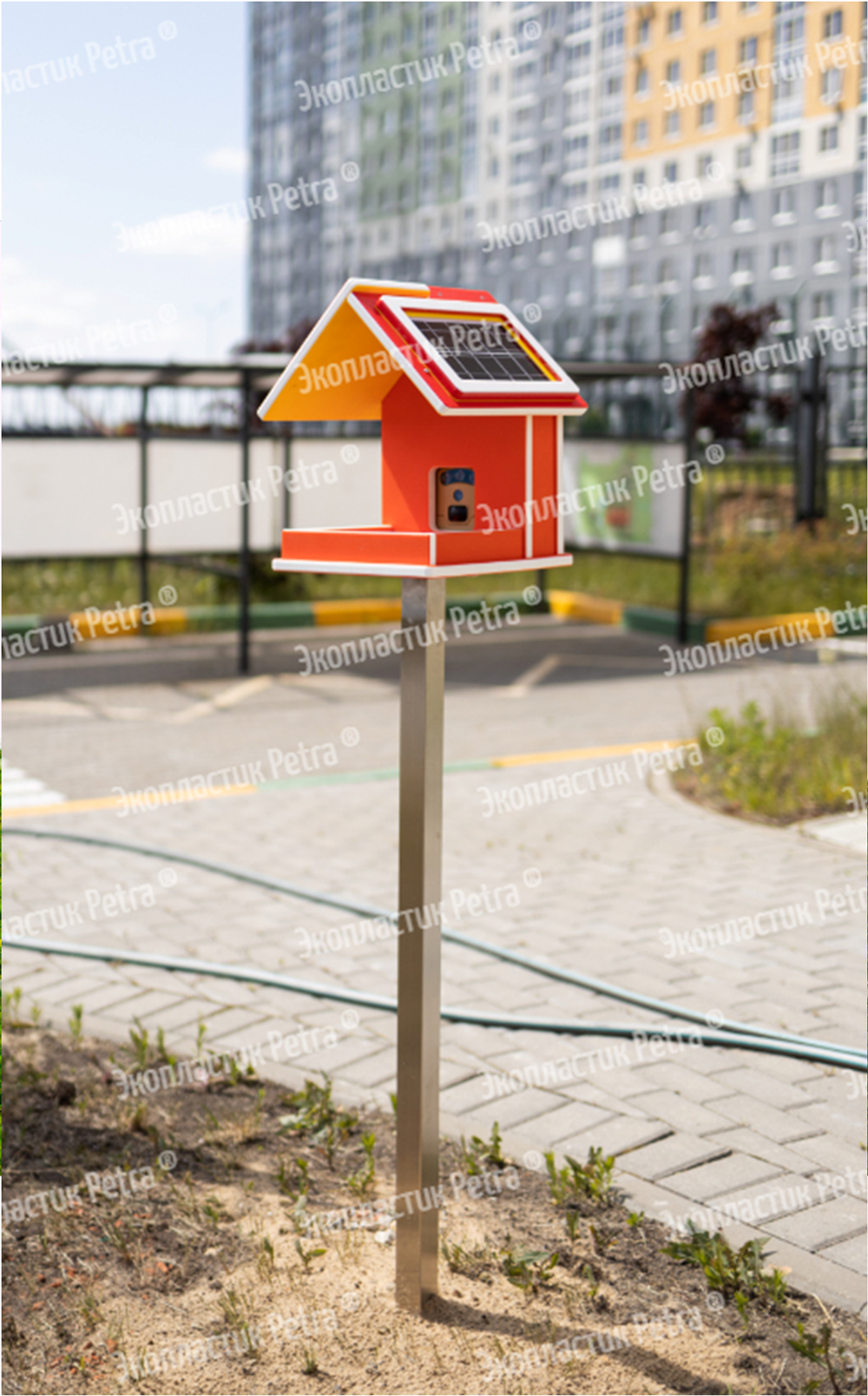 Уличный модуль Фотокормушка для птиц из экопластика