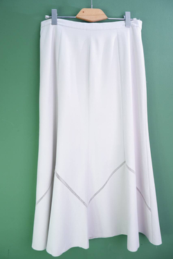 Юбка для стильных образов, когда лето проходит в городе, 50 размер