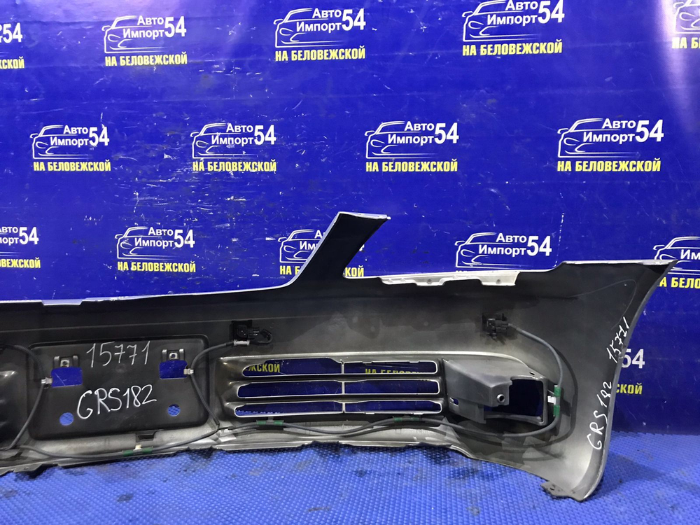 Бампер передний TOYOTA CROWN 2003-2005