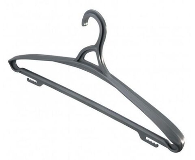 Вешалка-плечики 52-54 р-р пластик, черная 431209313 Бытпласт