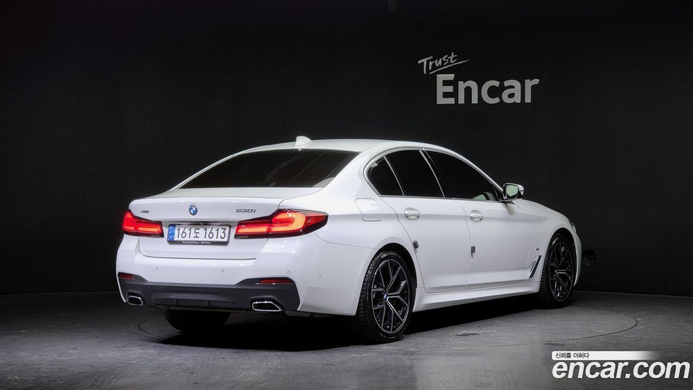 BMW 5 Series (G30) 530i xDrive M Sports (03.2022)
