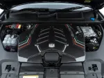 Карбоновая крышка двигателя для Lamborghini Urus 2018+ Ламборгини Урус