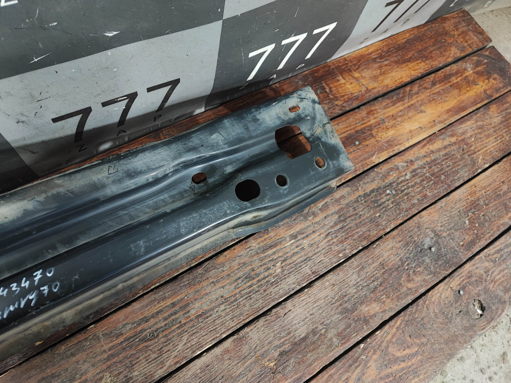 Усилитель переднего бампера Toyota Camry (XV70) 17-нв Б/У Оригинал 5213133180