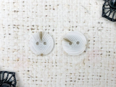 Пуговица костюмная, d 1,5 см