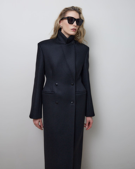 Пальто с формообразующими бедрами из шерсти Гуччи черный