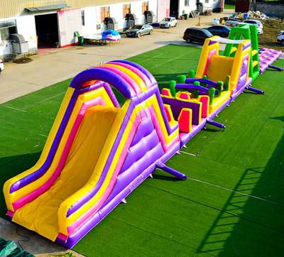 Коммерческая надувная полоса препятствий «Яркий мир», 25×3×4 м