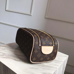Louis Vuitton Toiletry Bag 25