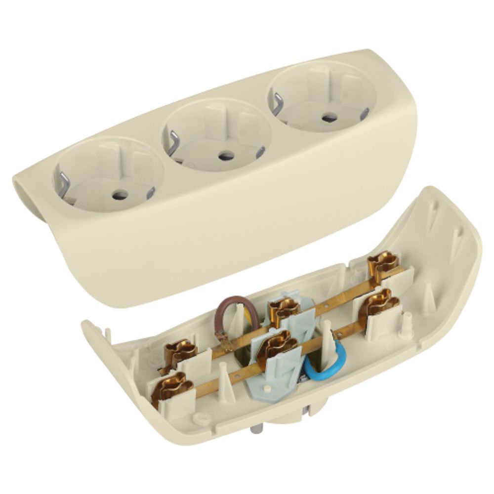 Разветвитель электрический ЭРА SP-3e-I на 3 розетки c заземлением со шторками 16А слоновая кость