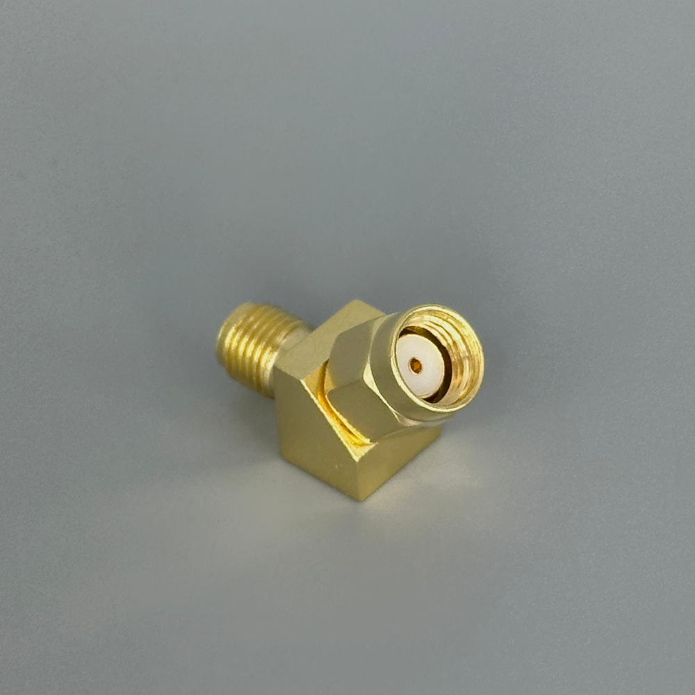 Антенна Maple Wireless 11dBi circularly polarized antenna 4.9G RP-SMA