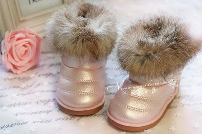 Полусапоги из перламутровой кожи с мехом кролика