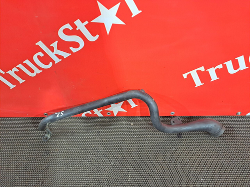 Маслозаливная горловина