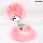 Металлические наручники с мягкой нежно-розовой опушкой (Цвет: нежно-розовый)