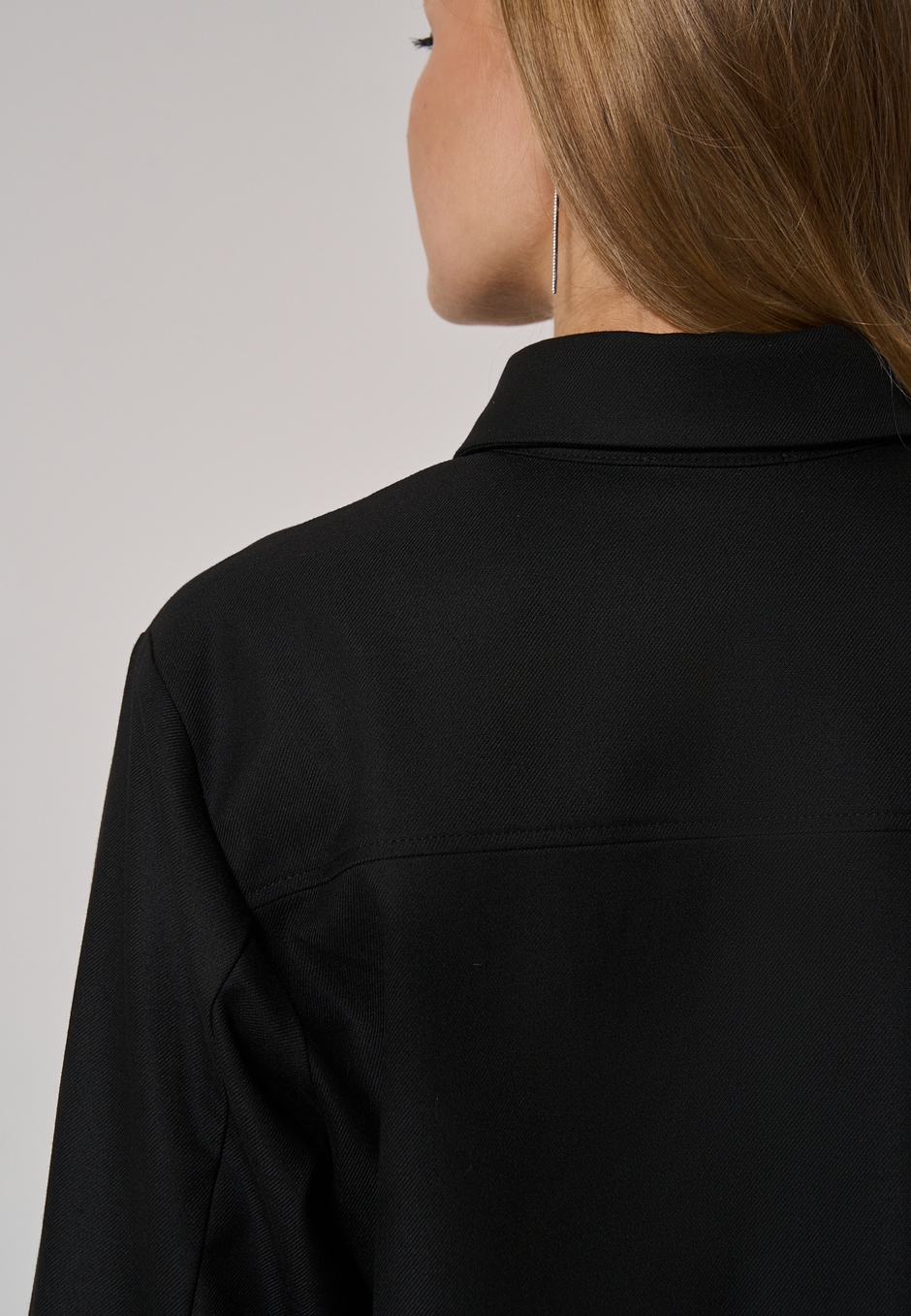 Рубашка-жакет укороченная черная