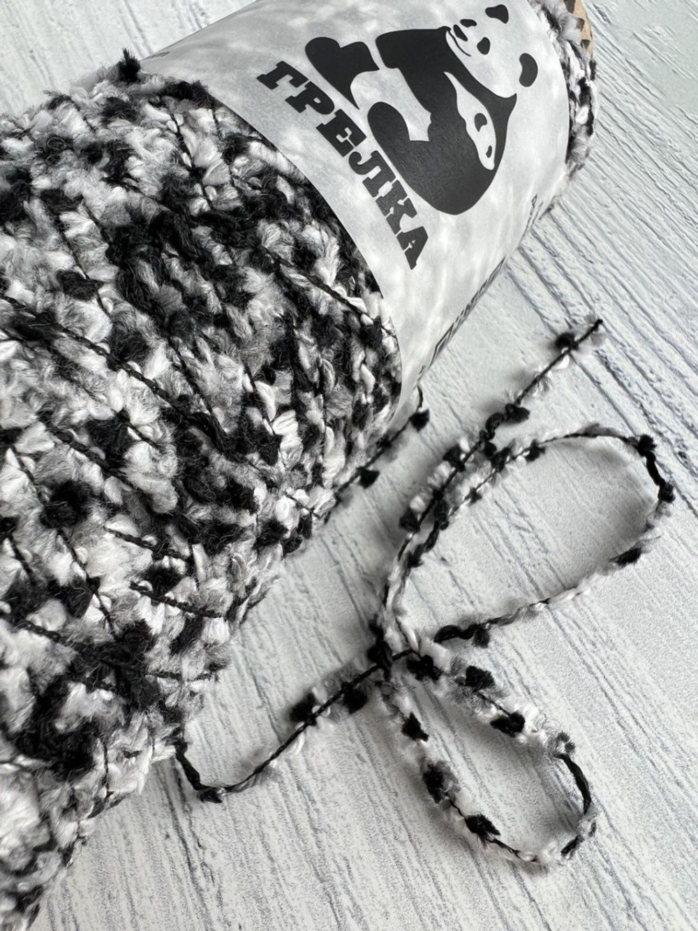 Пряжа шишибрики нарядная Poncho