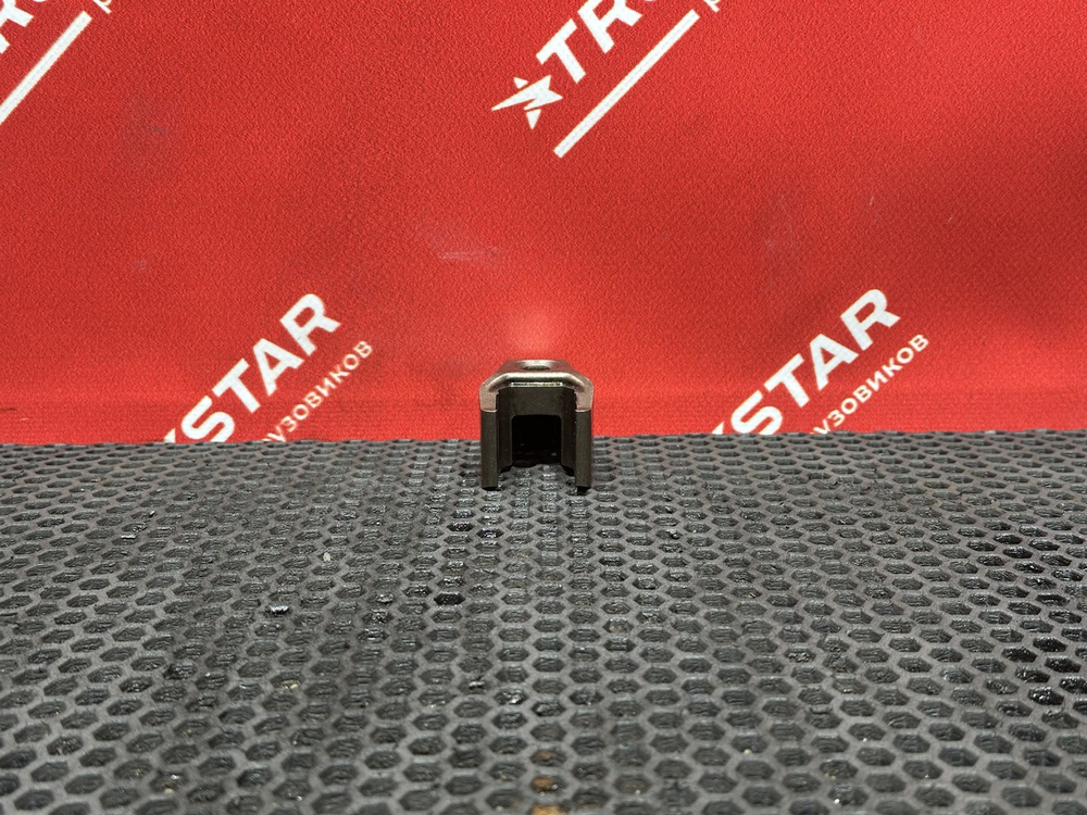 Кронштейн форсунки