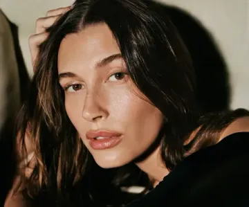 Эссенция Rhode Glazing Milk