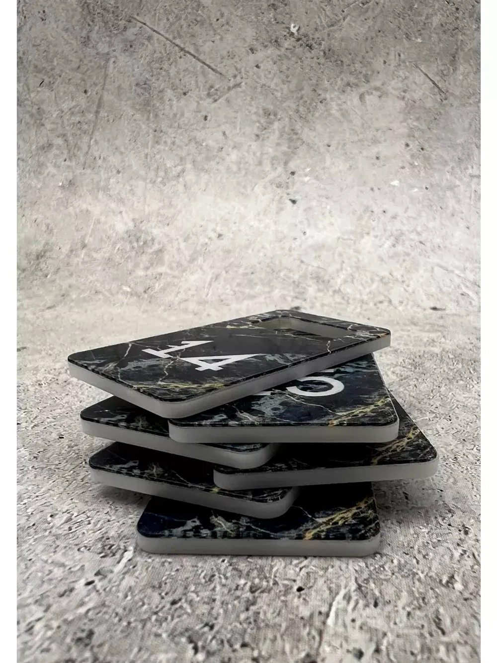 Номерки для ключей акрил 3х5 см