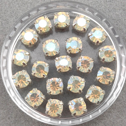 Шатоны Preciosa MAXIMA в оправах, White Opal Shimmer/Silver