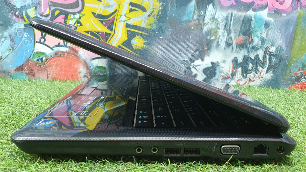 Ноутбук ASUS 1366х768, Intel Core Duo T7500 2.20 GHz, 4 Gb Windows 7 Home K40AB 90nvua2191535lxc106y