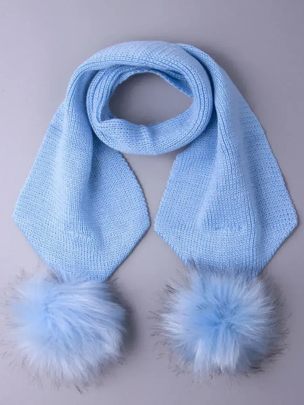 Шарф зимний вязаный с помпонами для детей