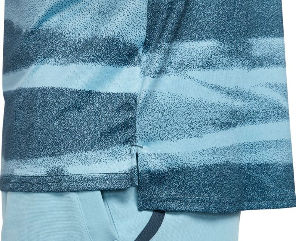 Мужская теннисная футболка Nike Court Advantage Dri-Fit Tennis Print - небесный