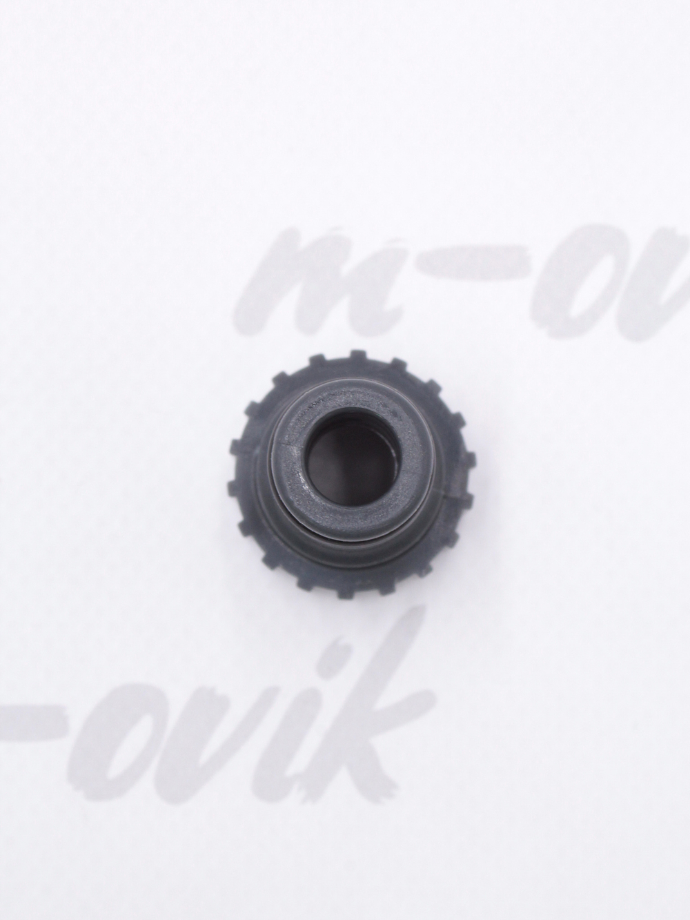 YM5705_03