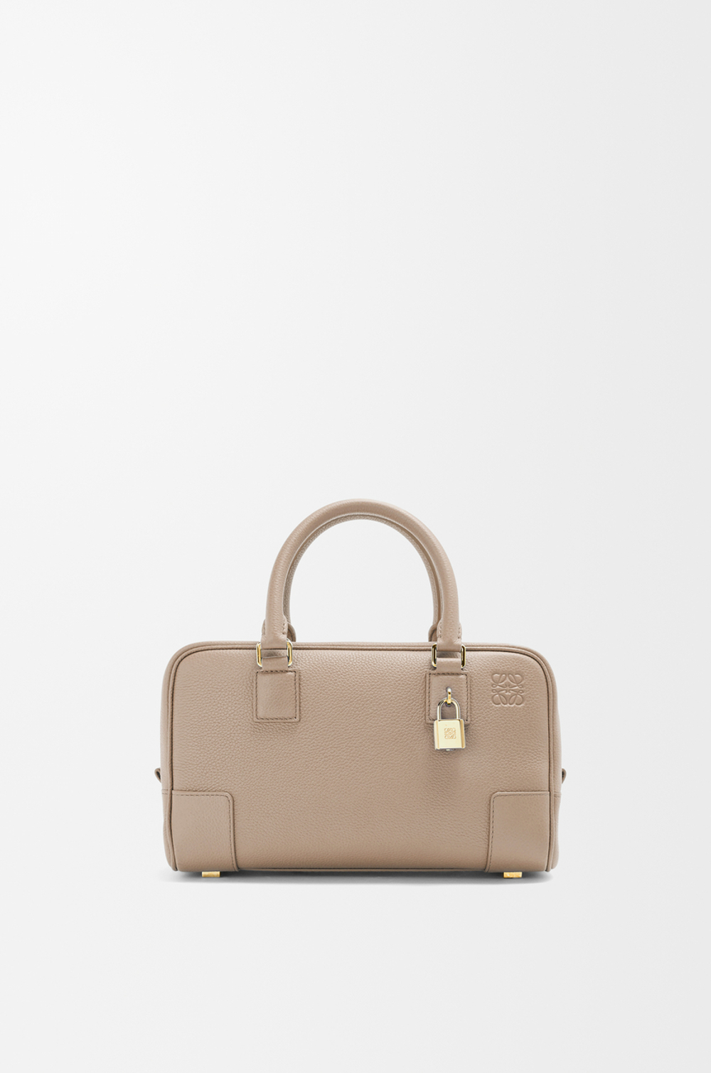 Loewe Сумка Amazona 23 из мягкой зернистой телячьей кожи, песочный